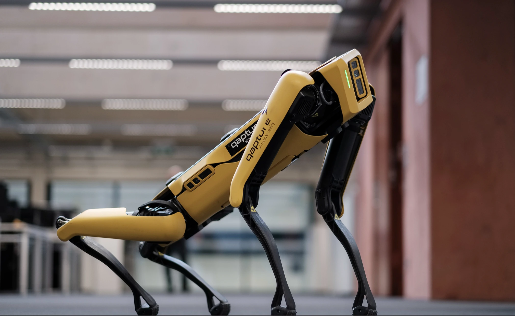 Portlandin poliisi ottaa k&auml;ytt&ouml;&ouml;n robottikoiran korkean riskin operaatioon