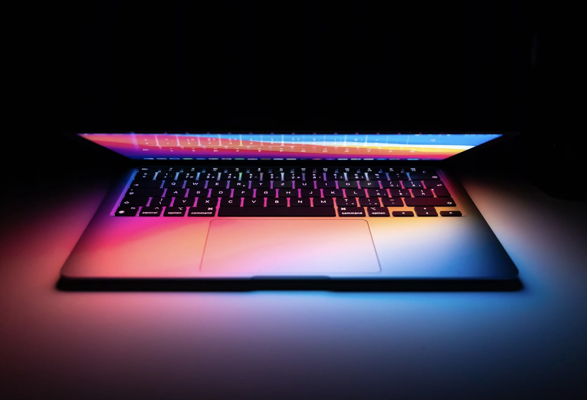Uusi kyberturvallisuusuhanilmi&ouml; kohdistuu Mac-k&auml;ytt&auml;jiin v&auml;&auml;rennetyill&auml; p&auml;ivityksill&auml;